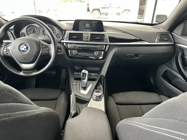 BMW 418 Gran Coupé d Line Sport Auto 11