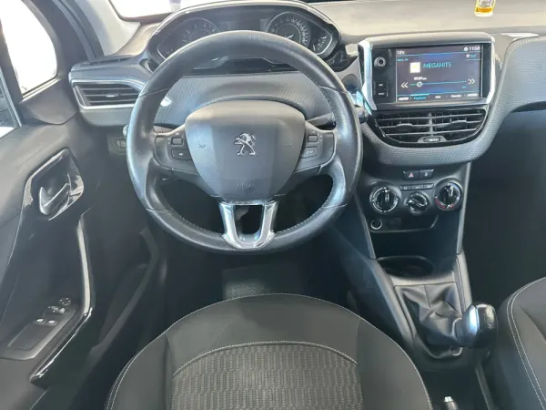 Peugeot 208 1.2 PureTech Style 19
