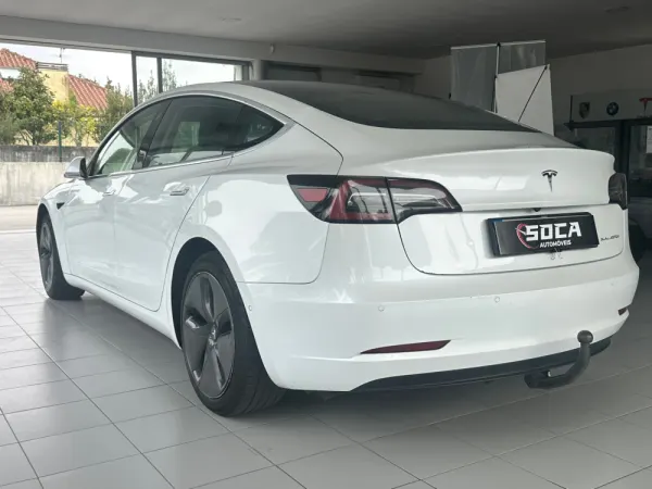 Tesla Model 3 Standard Range Plus RWD 7