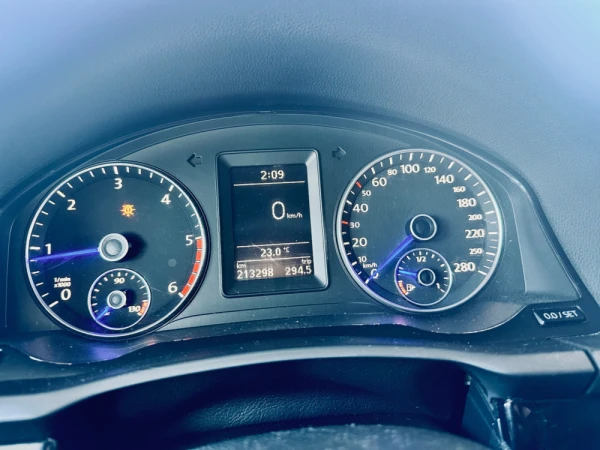 Volkswagen Scirocco 2.0 TDI R-Line 9