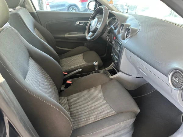 SEAT Ibiza 1.4 TDi Ecomotive DPF 14
