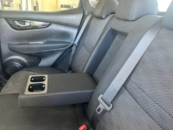 Nissan Qashqai 1.5 dCi Tekna Premium 22