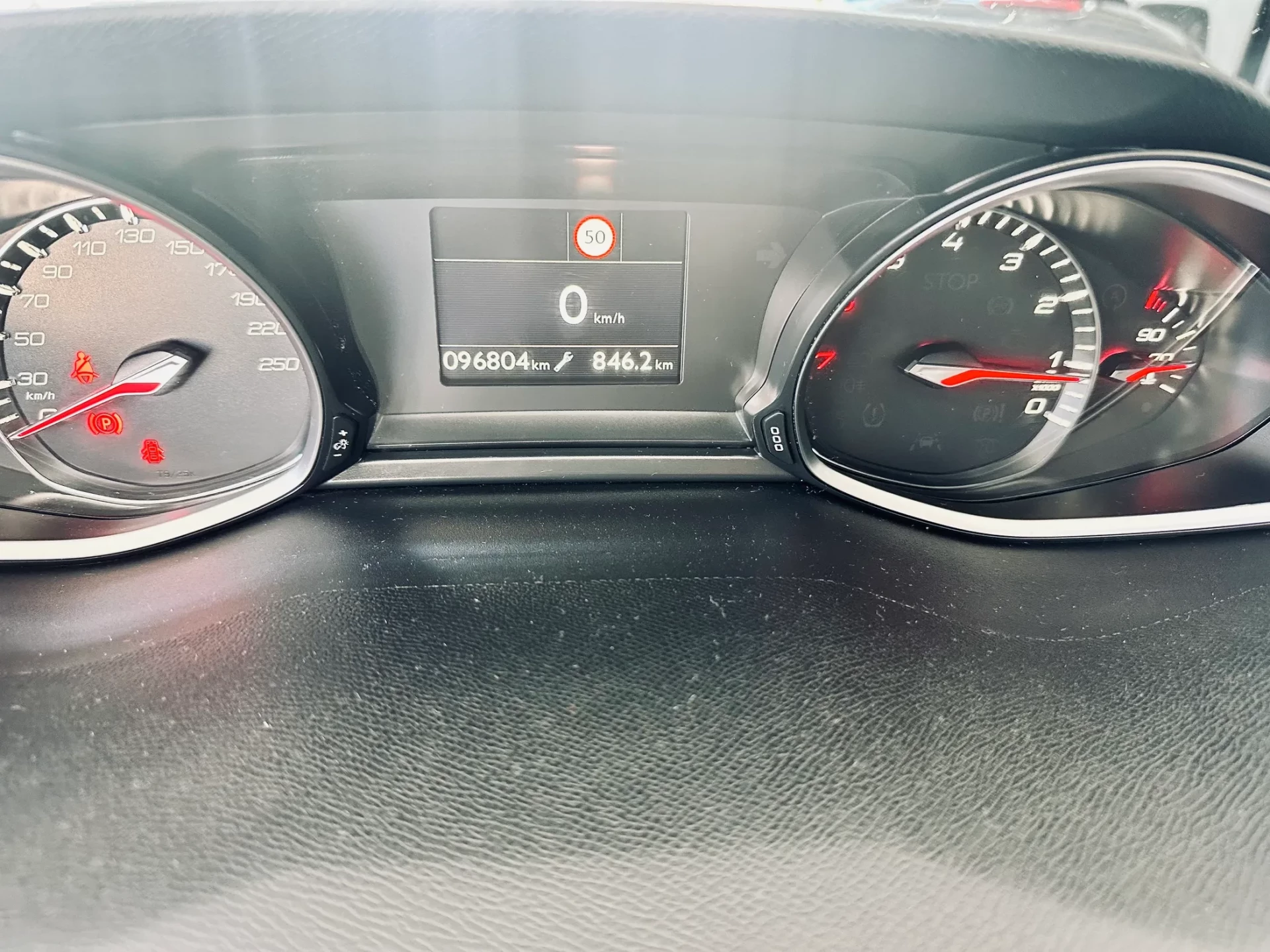 Peugeot 308 SW 10