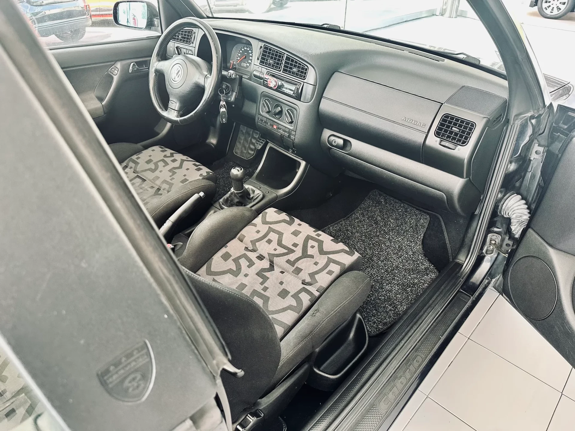 Volkswagen Golf Cabriolet 10