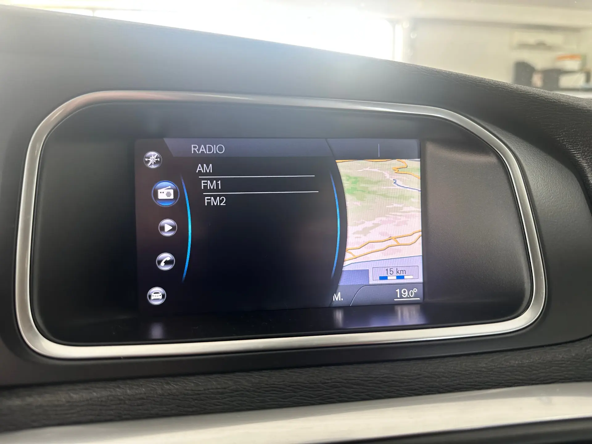 Volvo V40 Cross Country 15