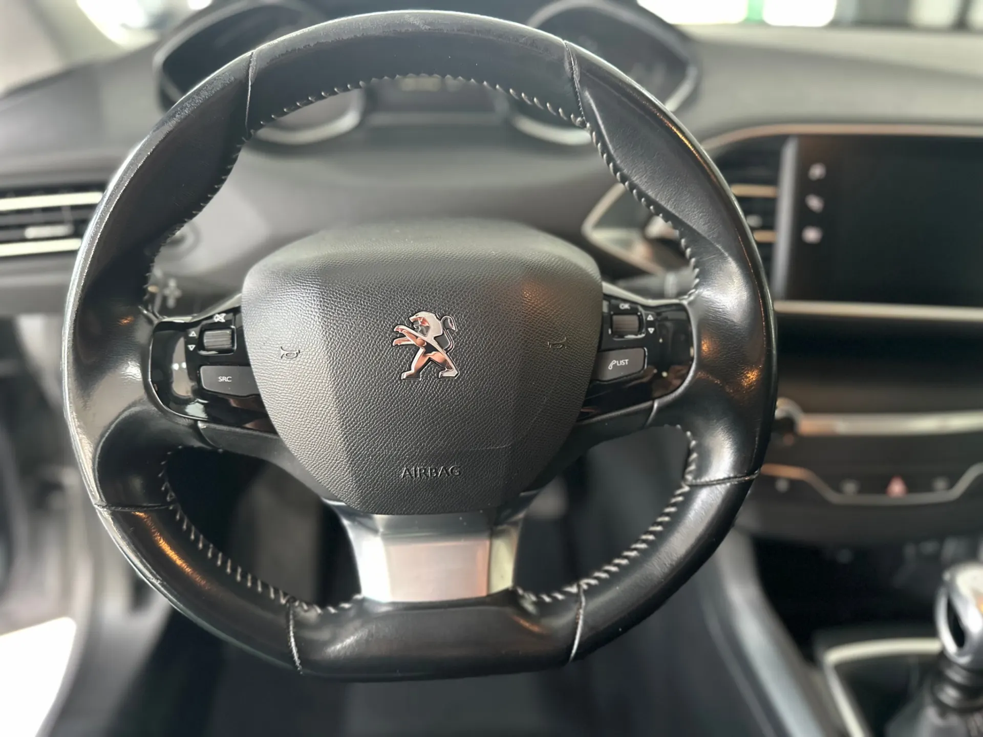 Peugeot 308 SW 1.5 BlueHDi Style 11