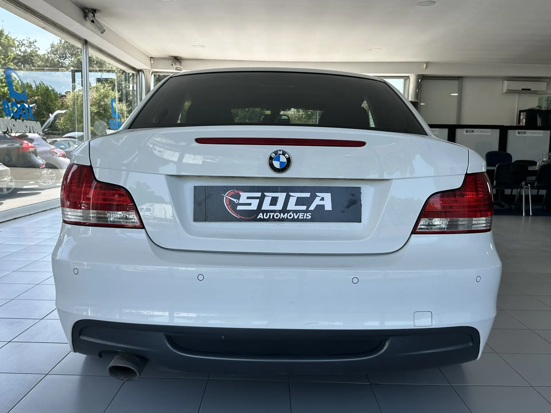 BMW 118 d Pack M Coupe 6