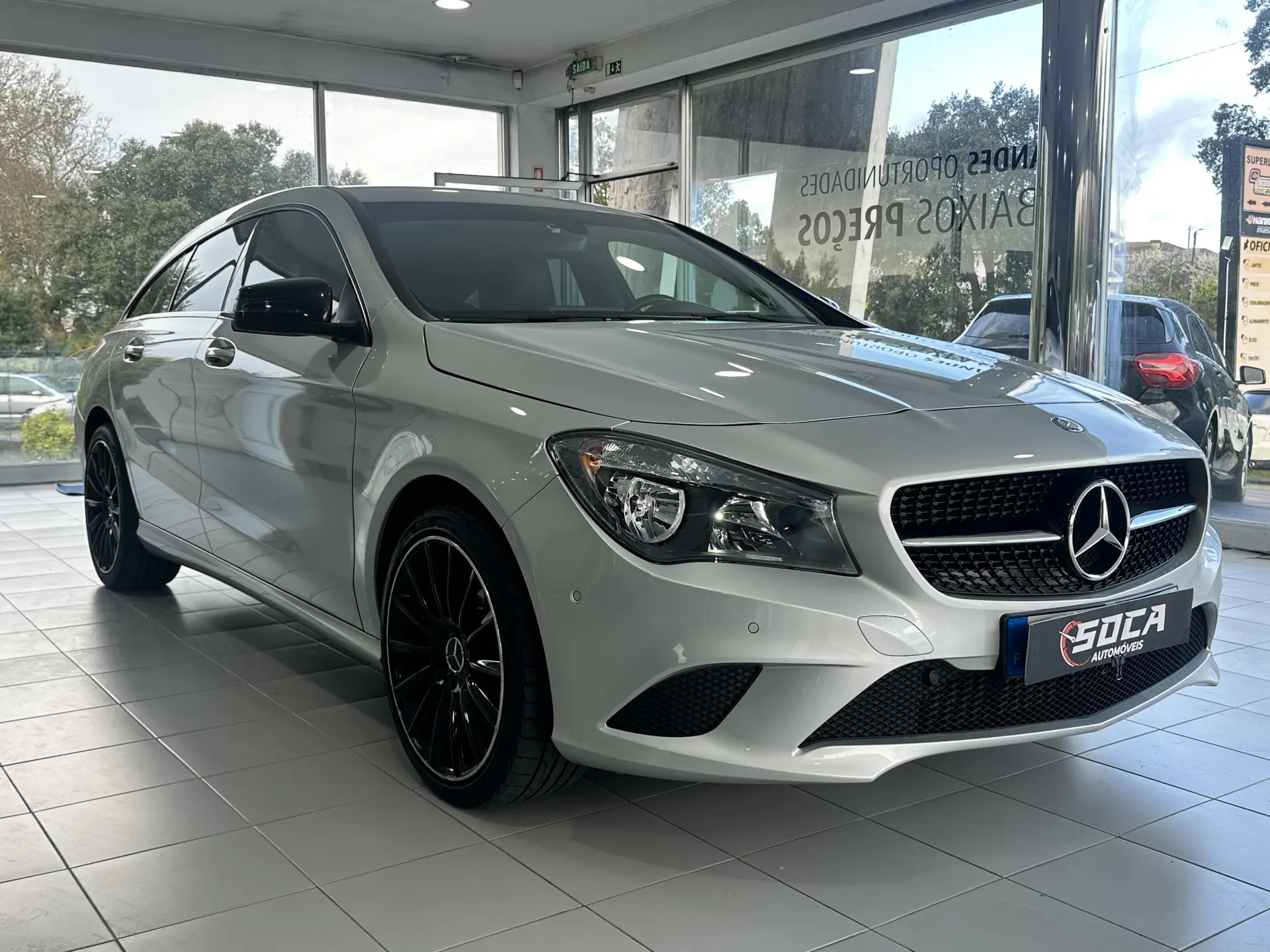 Mercedes-Benz CLA 200 d Shooting Brake Aut. 4
