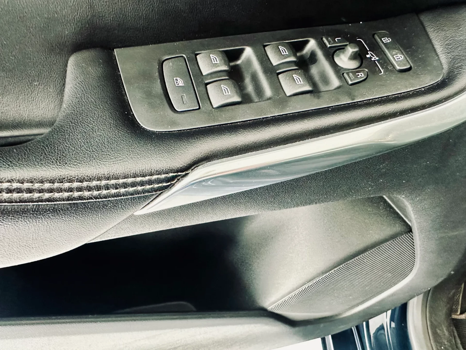 Volvo V40 7