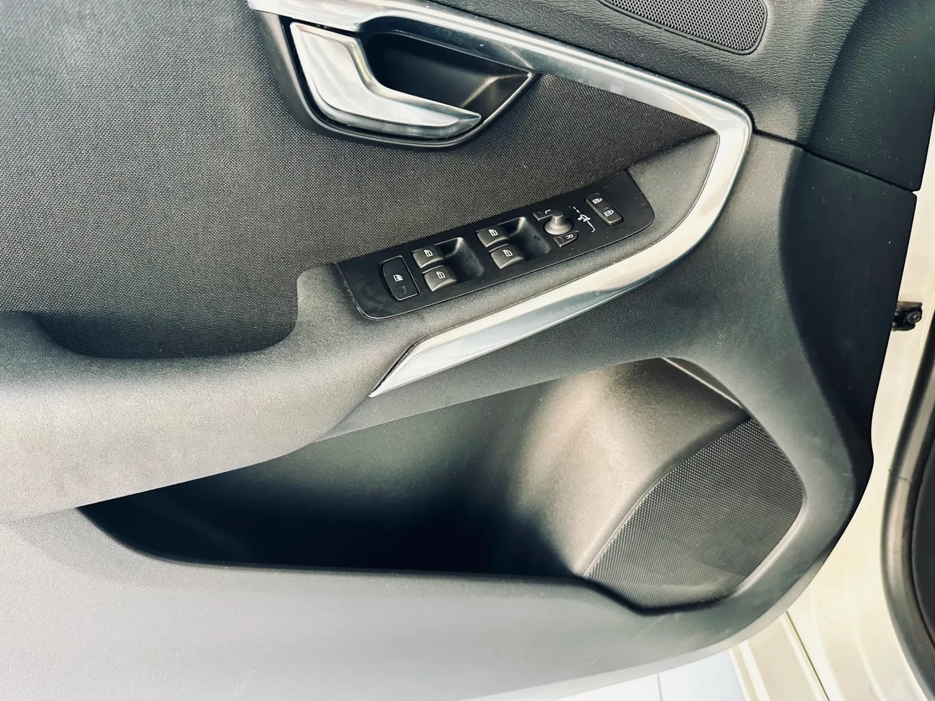 Volvo V40 7
