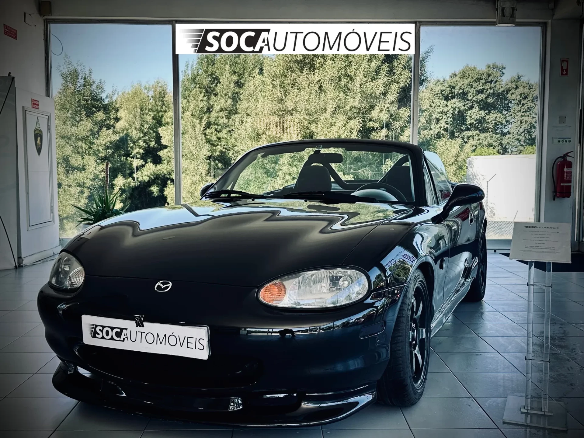 Mazda MX-5 1