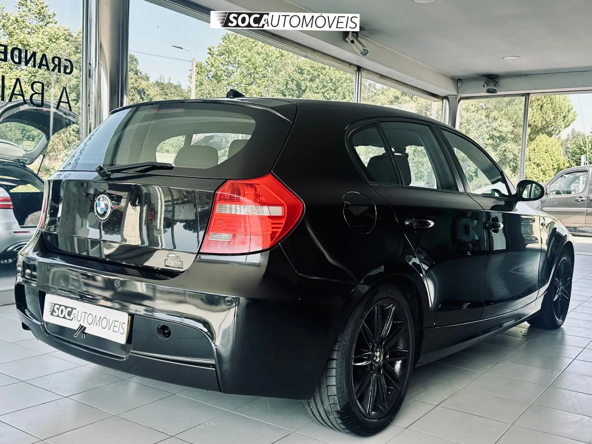 BMW 118 6