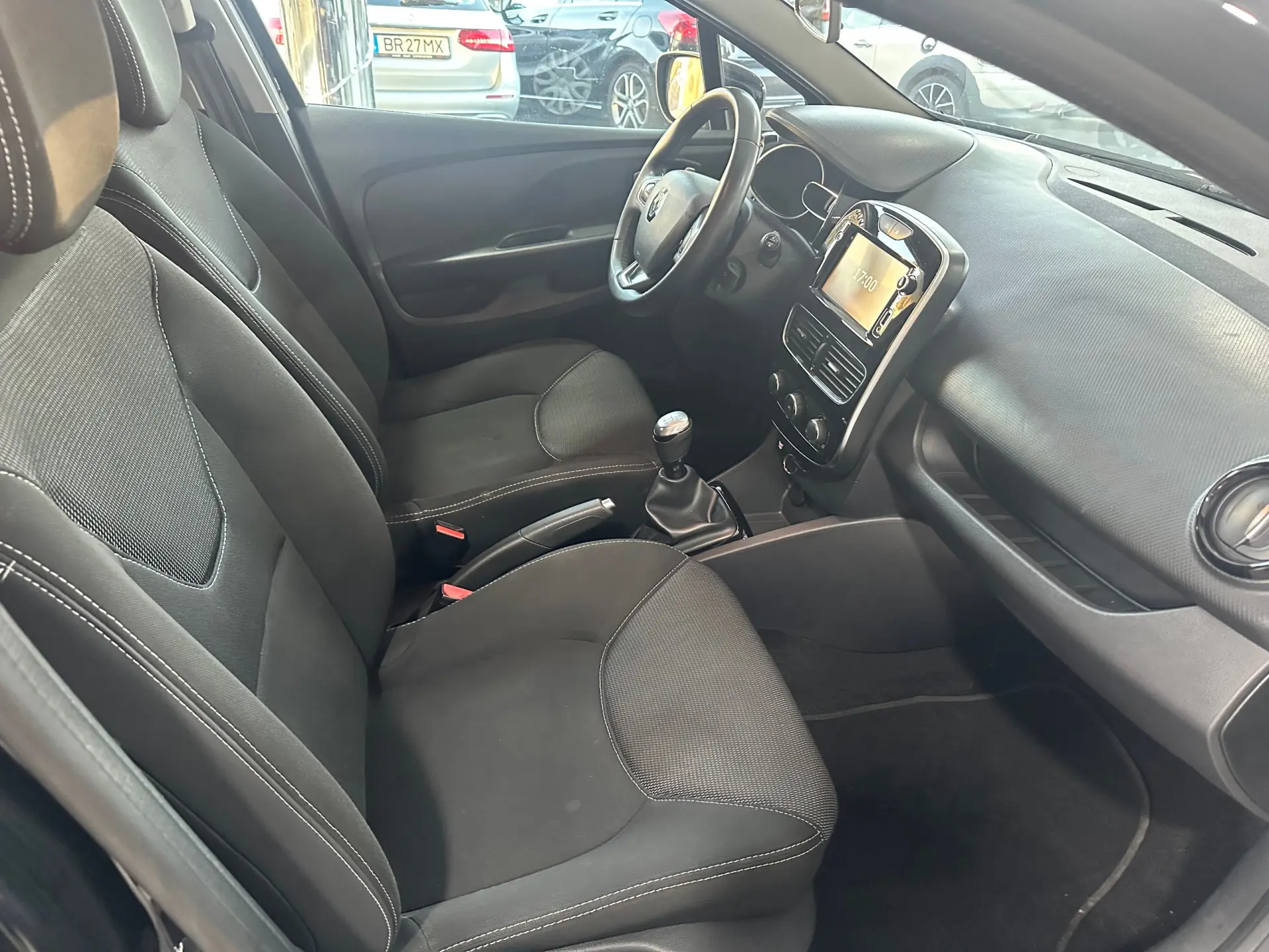 Renault Clio Sport Tourer 0.9 TCe Limited 22