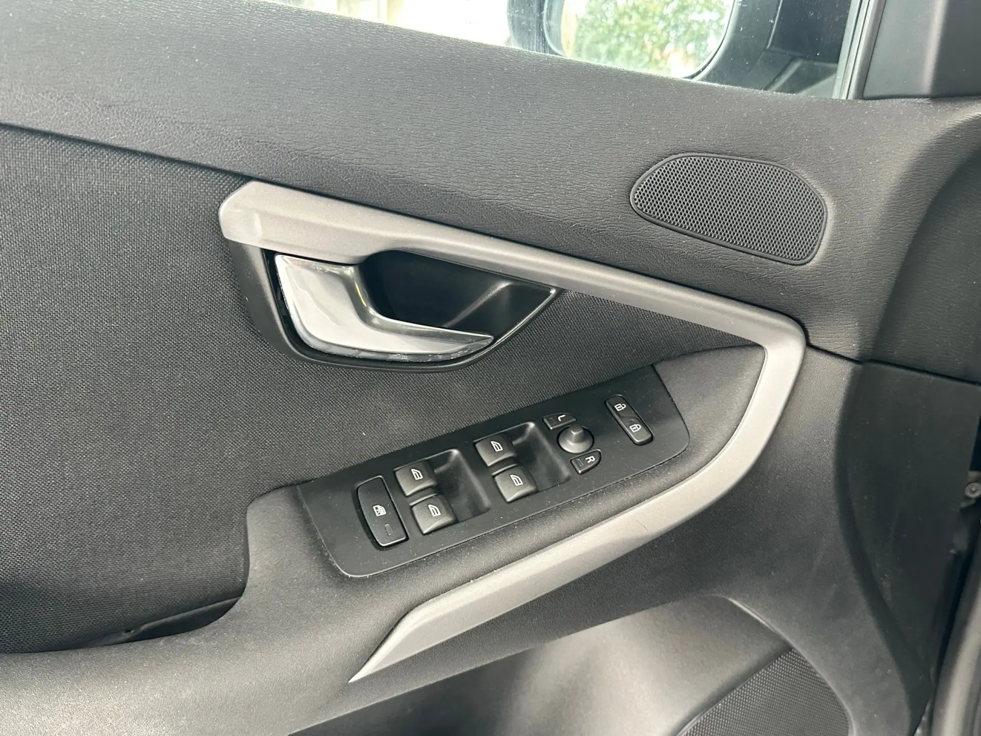 Volvo V40 2.0 D2 Kinetic 8