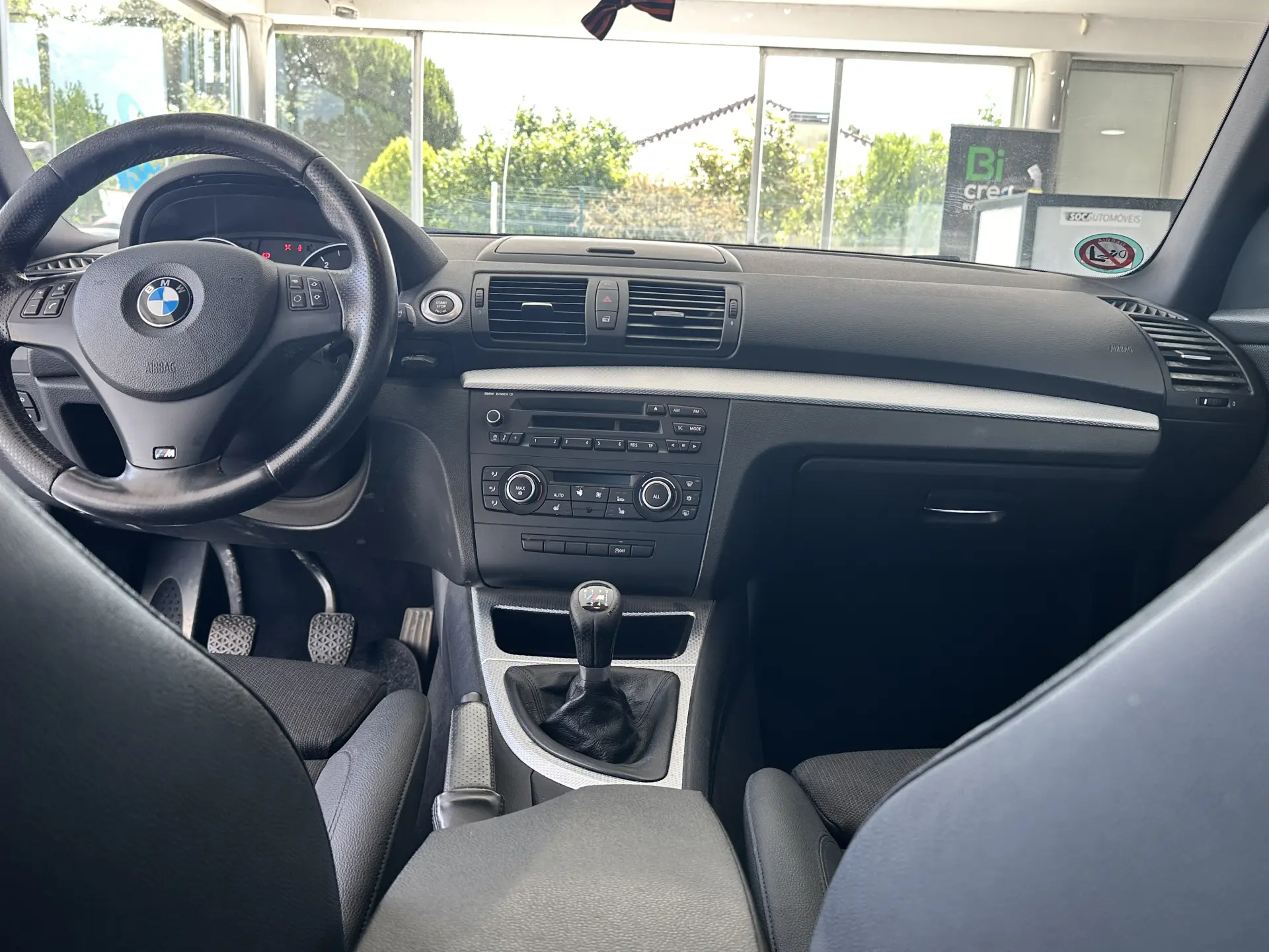 BMW 118 d Pack M Coupe 11