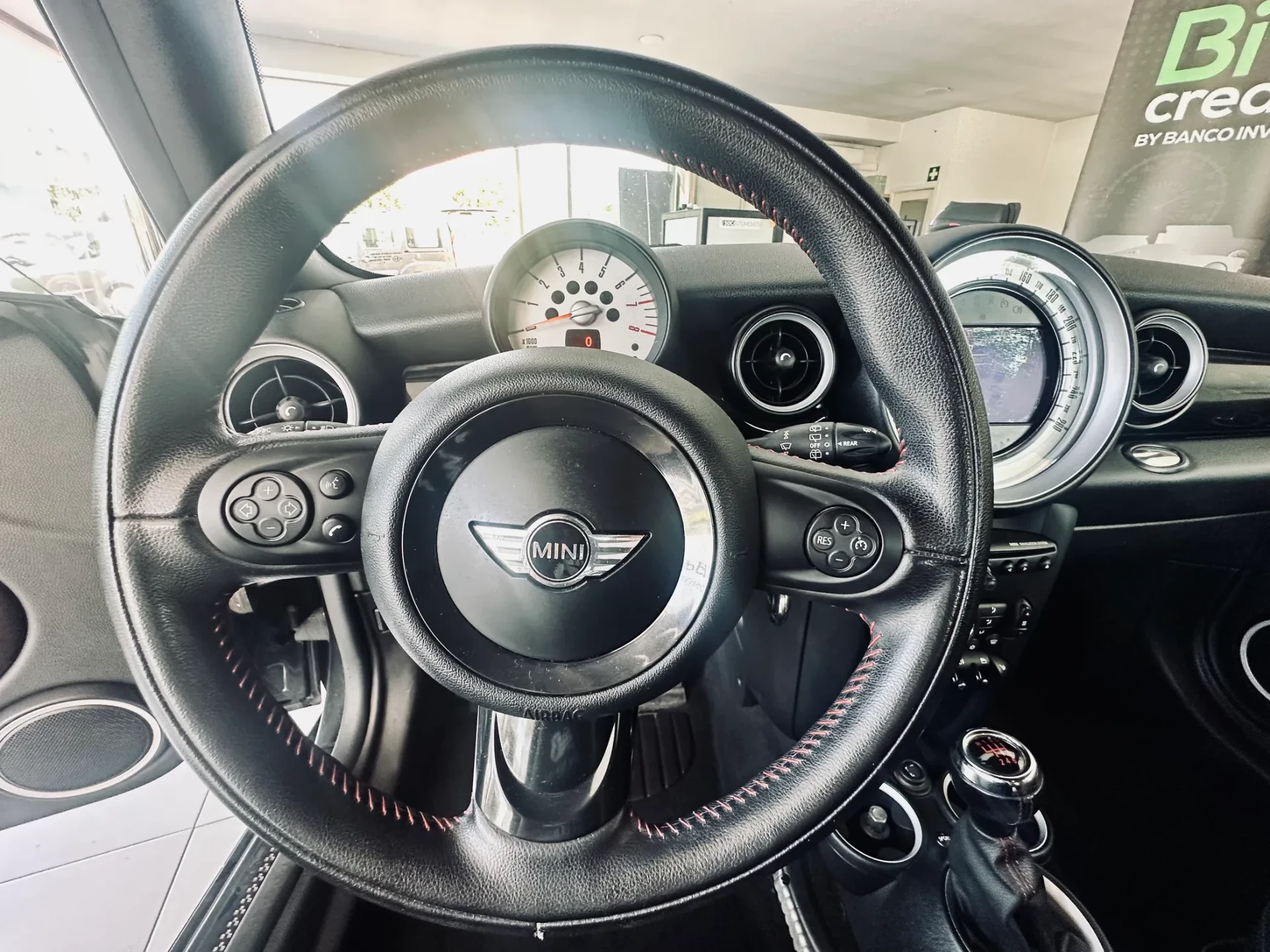 MINI 3 Portas Cooper 8