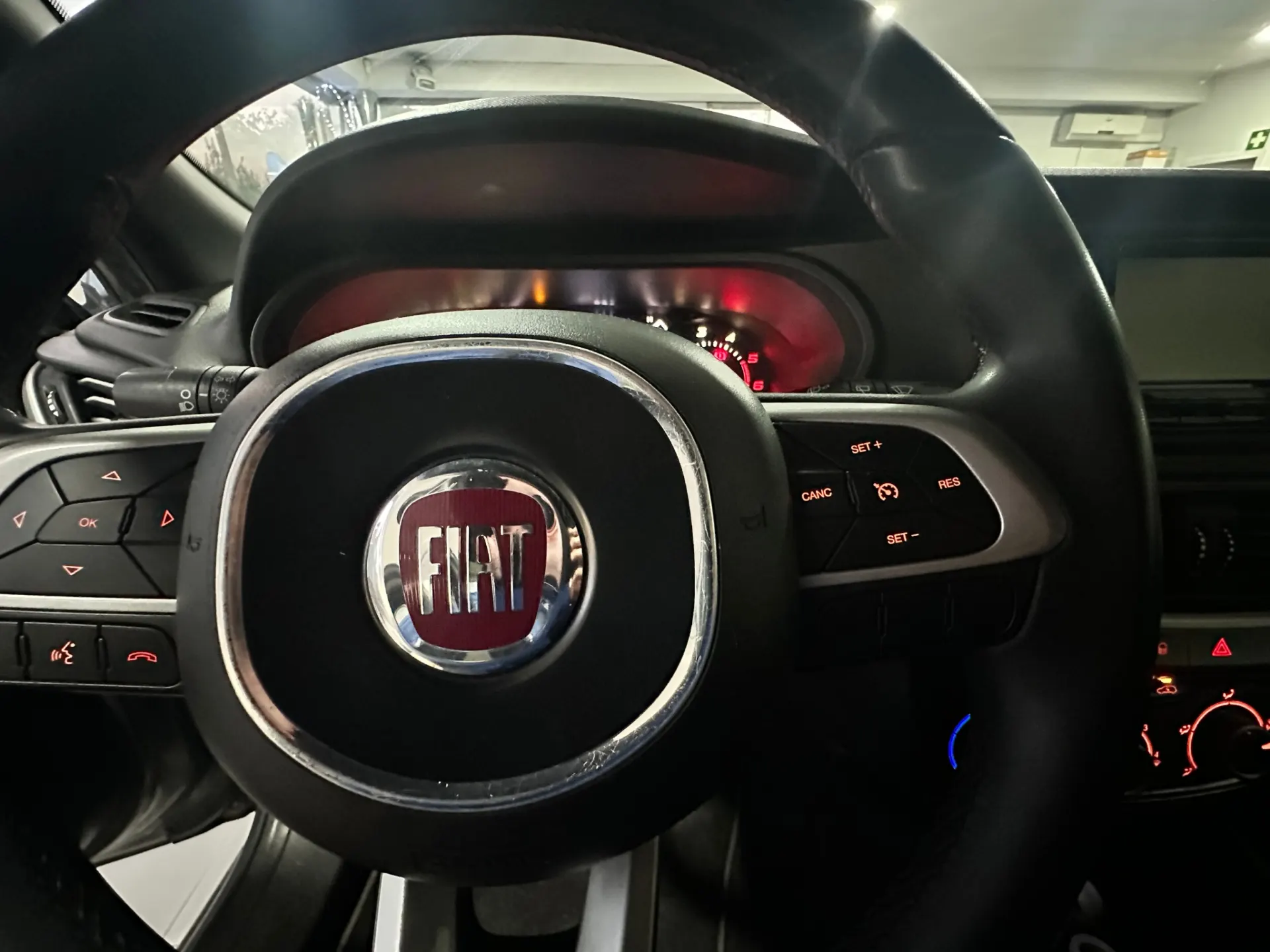 Fiat Tipo Station Wagon 1.6 M-Jet Lounge 14