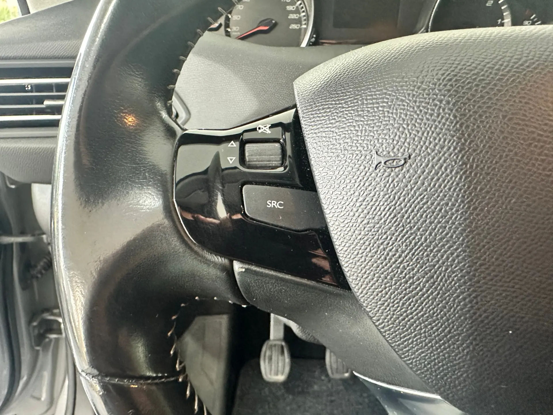 Peugeot 308 SW 1.5 BlueHDi Style 12