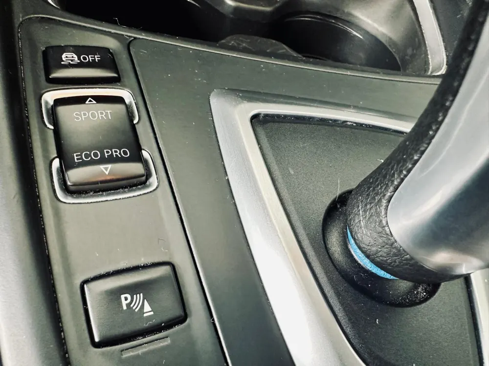 BMW 320 d Touring EfficientDynamics Line Sport Auto 21