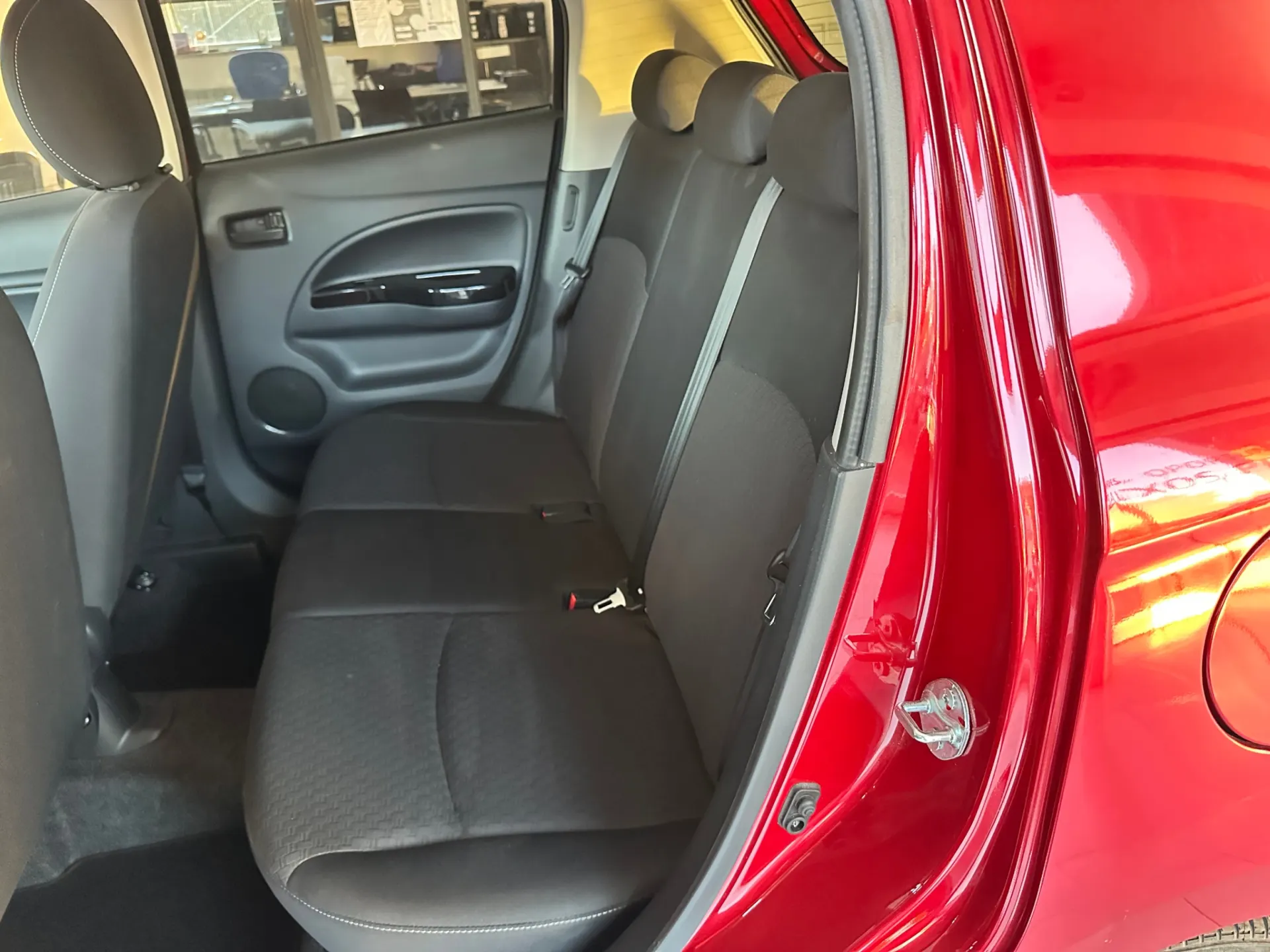 Mitsubishi Space Star 1.2 Intense Connect Edition 19