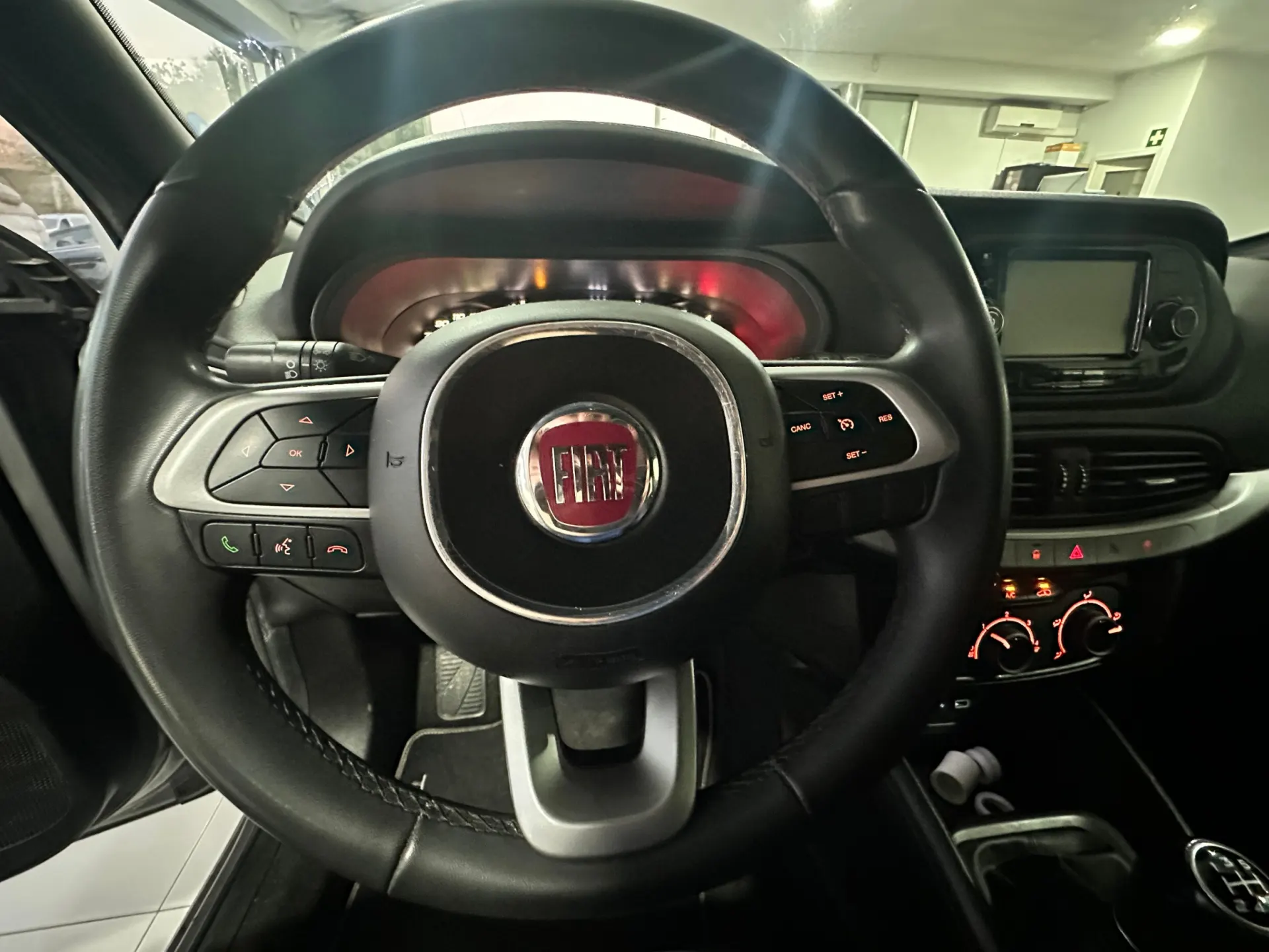 Fiat Tipo Station Wagon 1.6 M-Jet Lounge 10