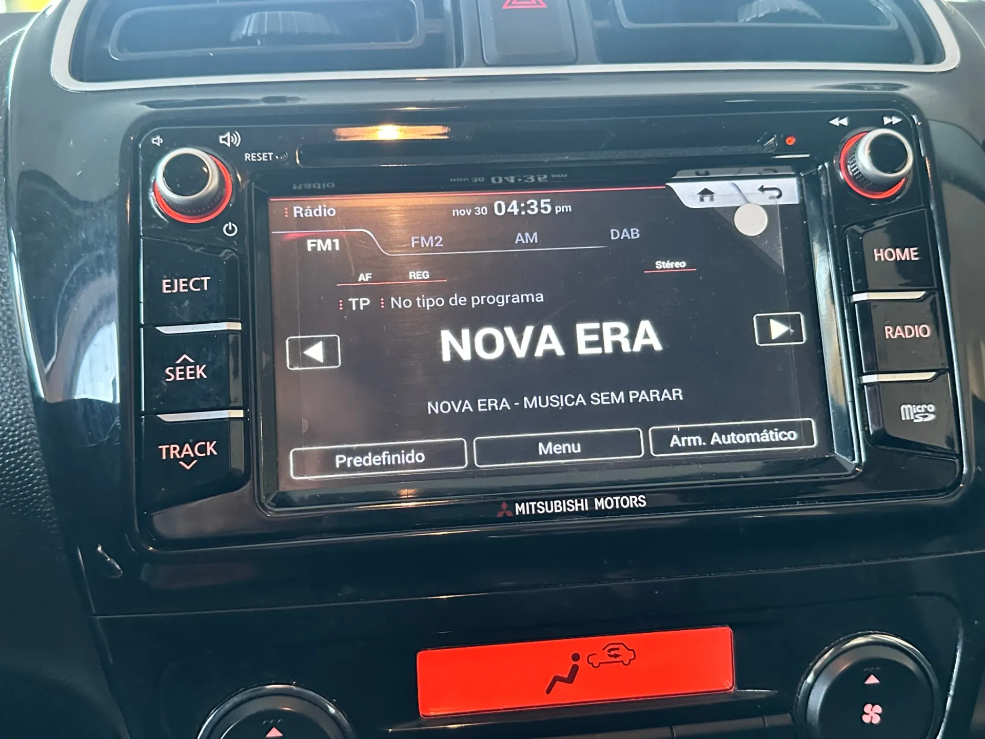 Mitsubishi Space Star 1.2 Intense Connect Edition 13