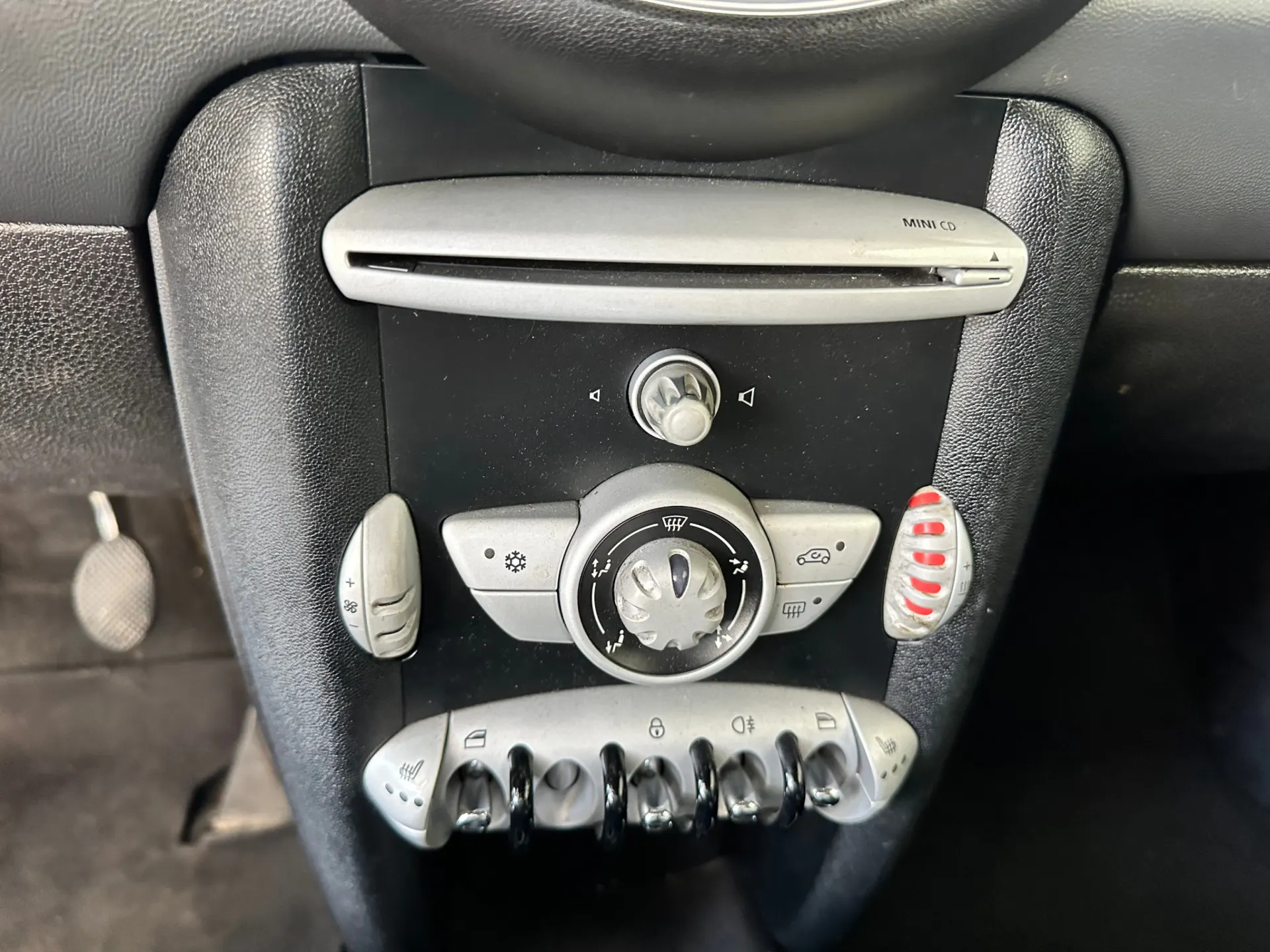 MINI 3 Portas Cooper D 12