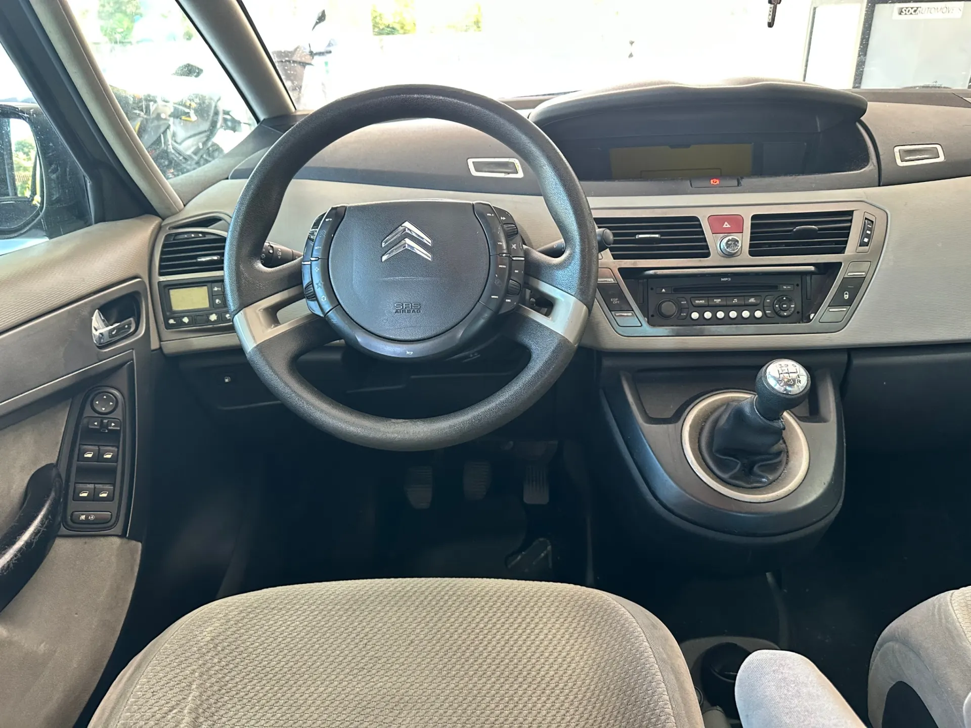 Citroën C4 Picasso 1.6 HDi Dynamique 17