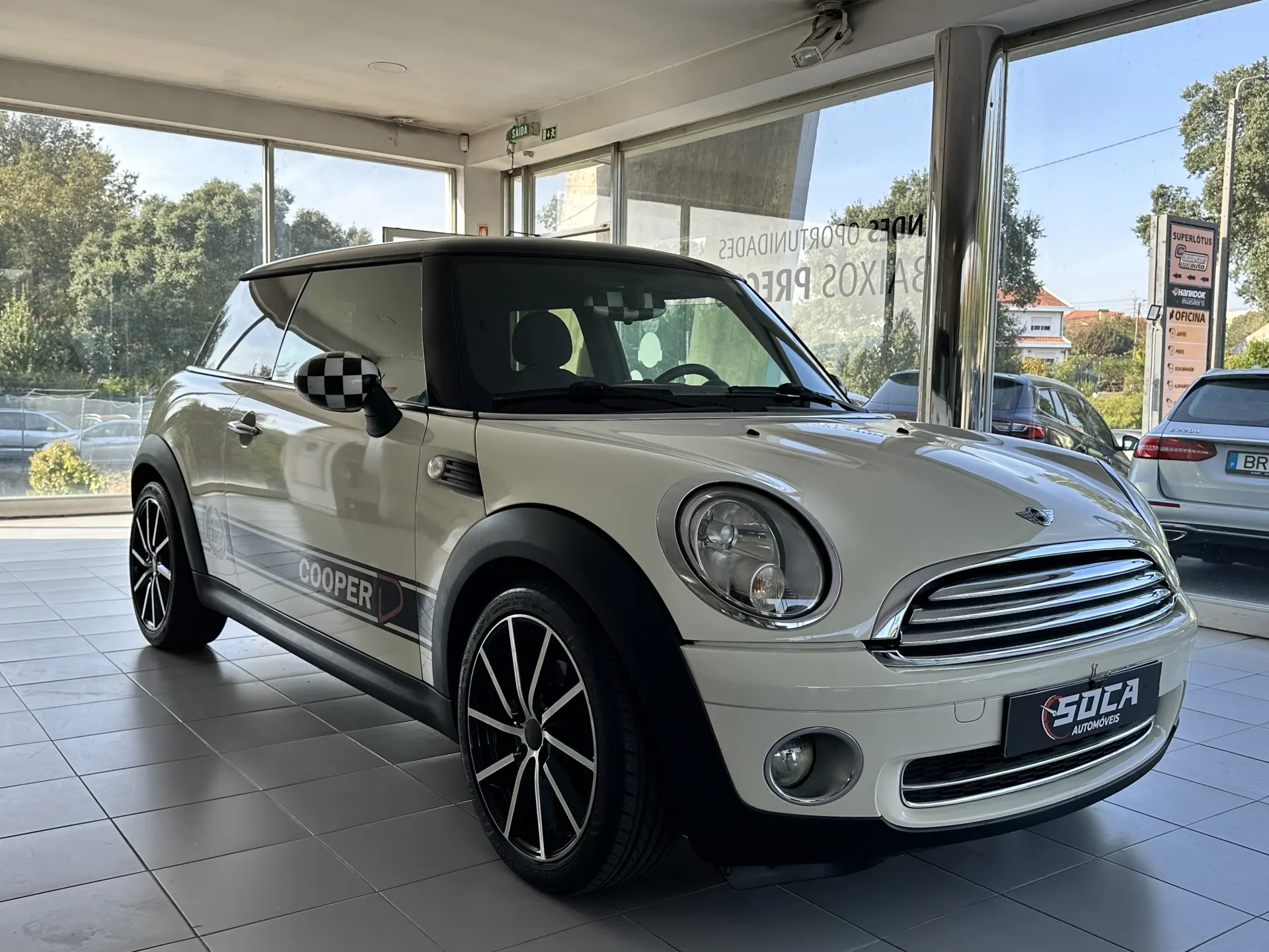 MINI 3 Portas Cooper D 23