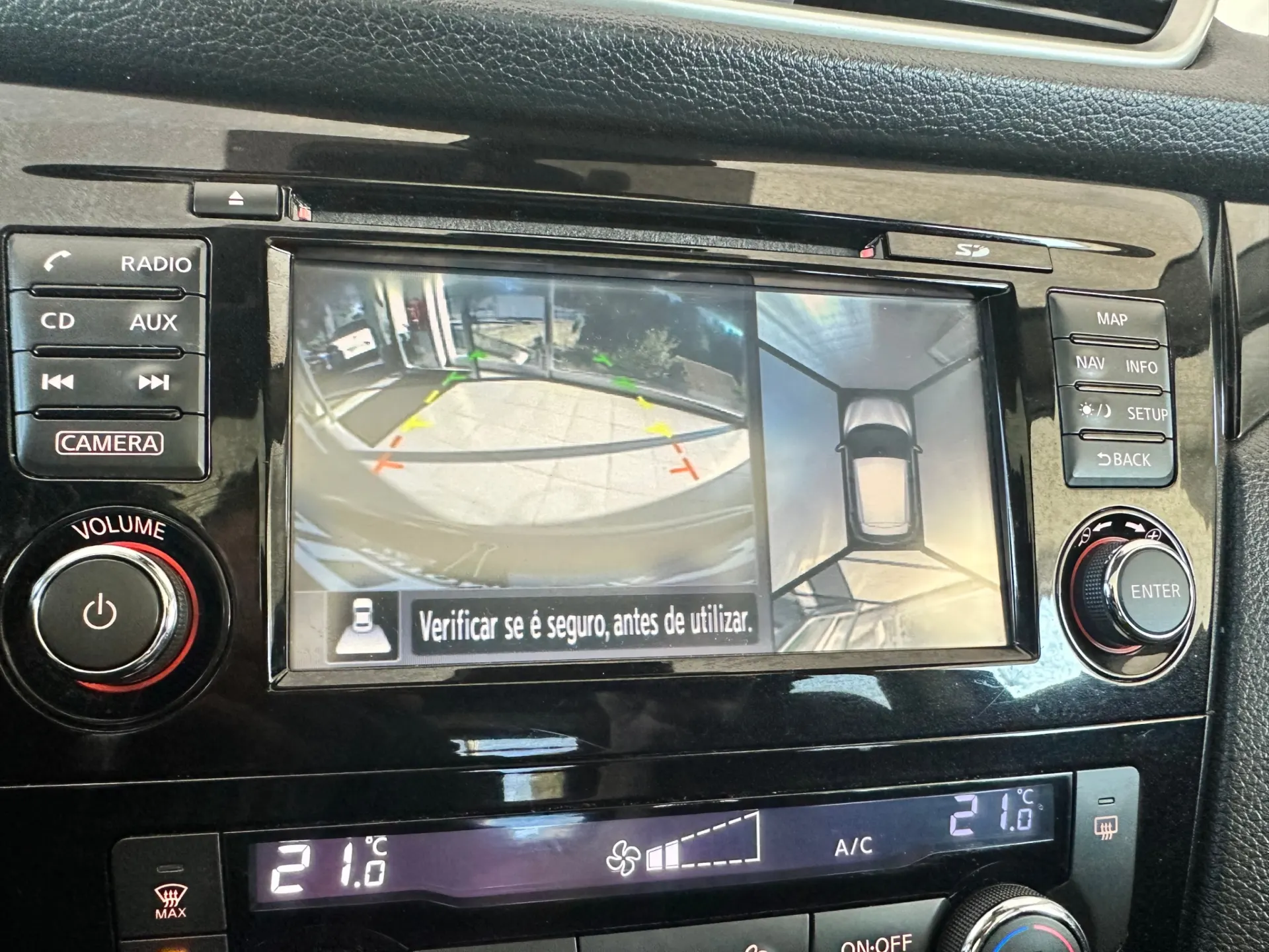 Nissan Qashqai 1.5 dCi Tekna Premium 18