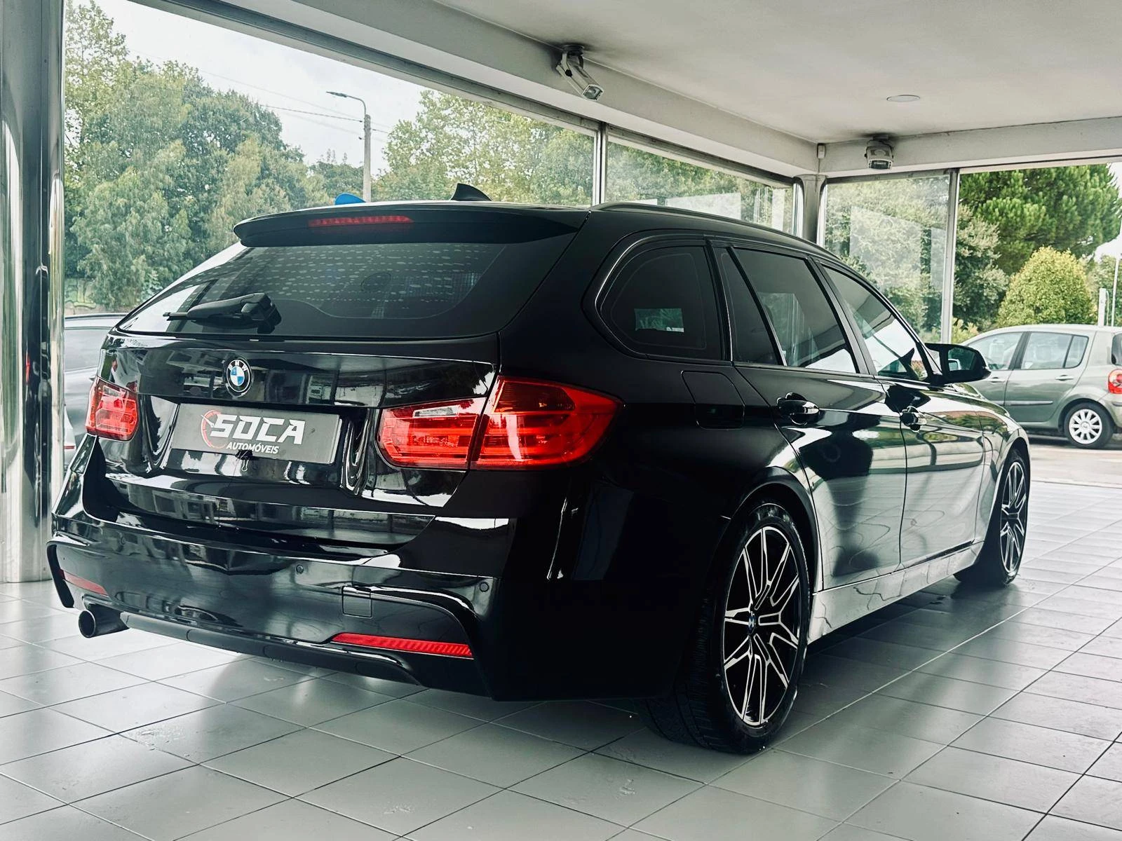 BMW 320 d Touring EfficientDynamics Line Sport Auto 4