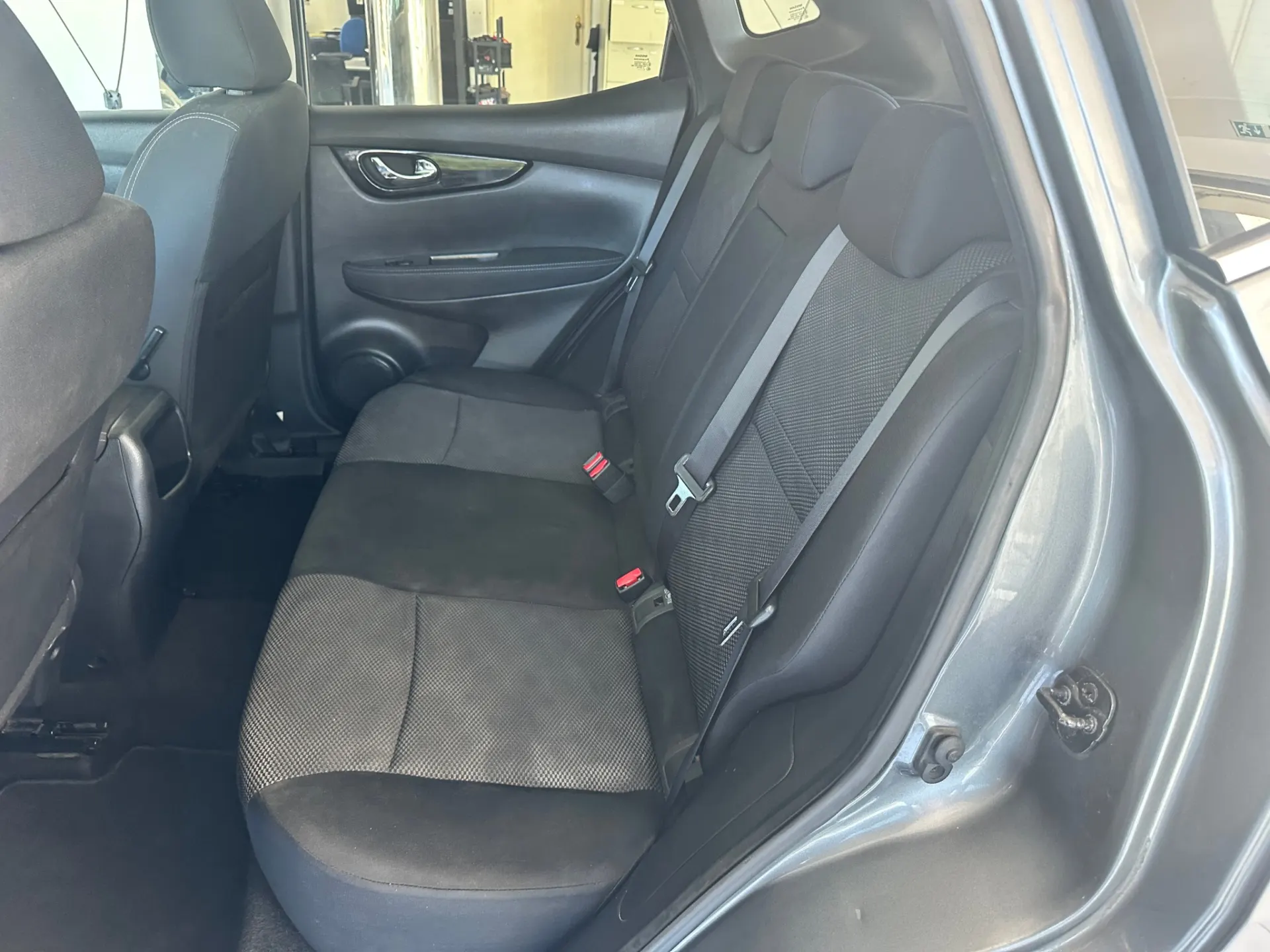 Nissan Qashqai 1.5 dCi Tekna Premium 23