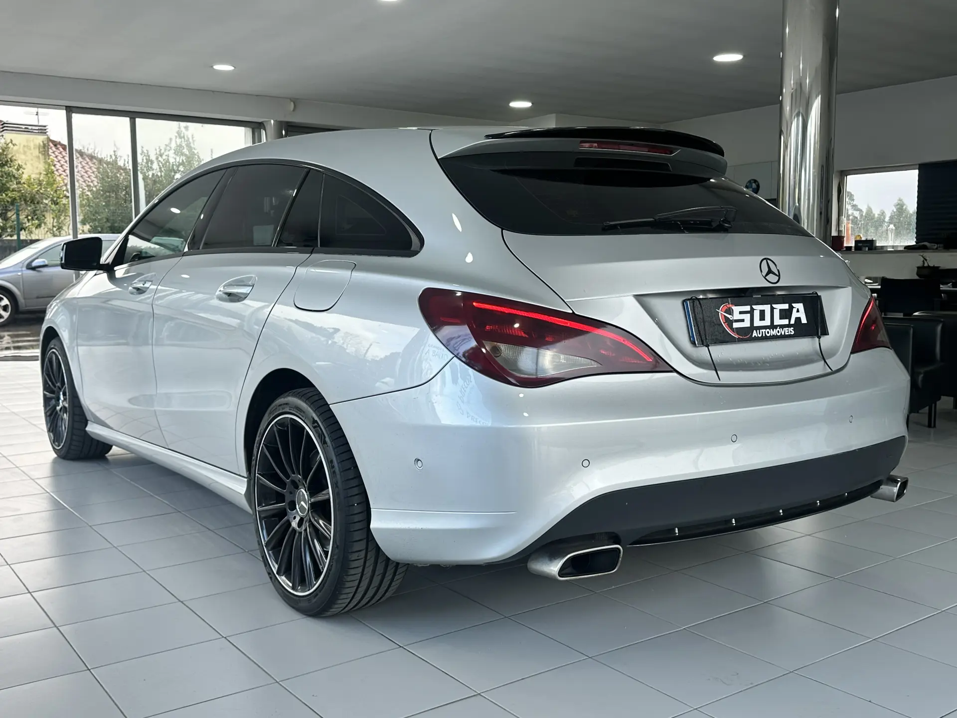 Mercedes-Benz CLA 200 d Shooting Brake Aut. 5