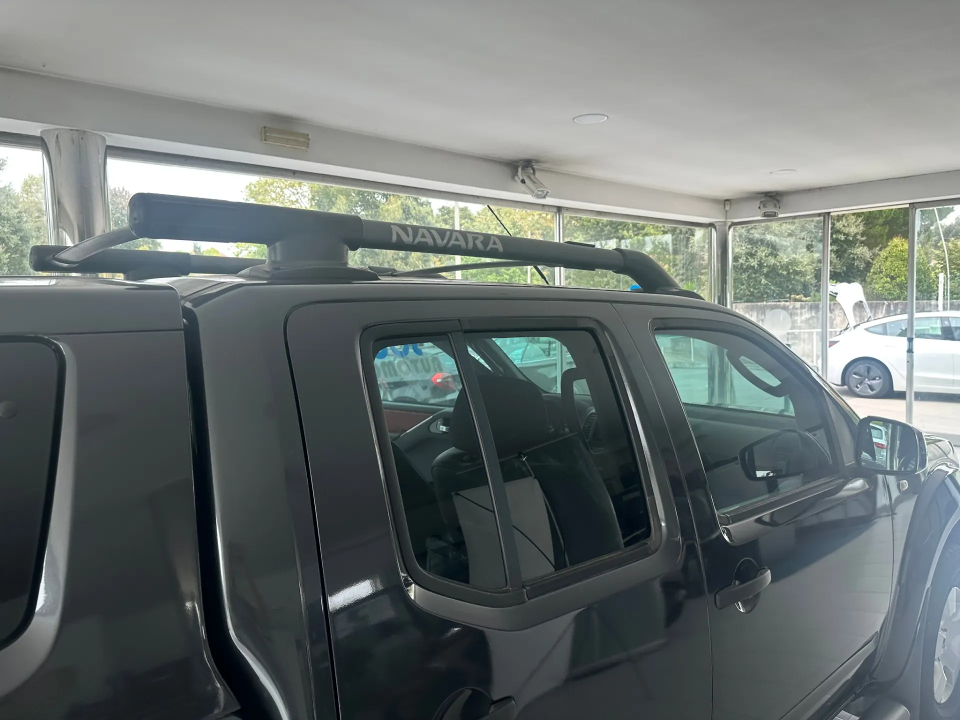 Nissan Navara 2.5 dCi CD 3.5T SE+BDT 8
