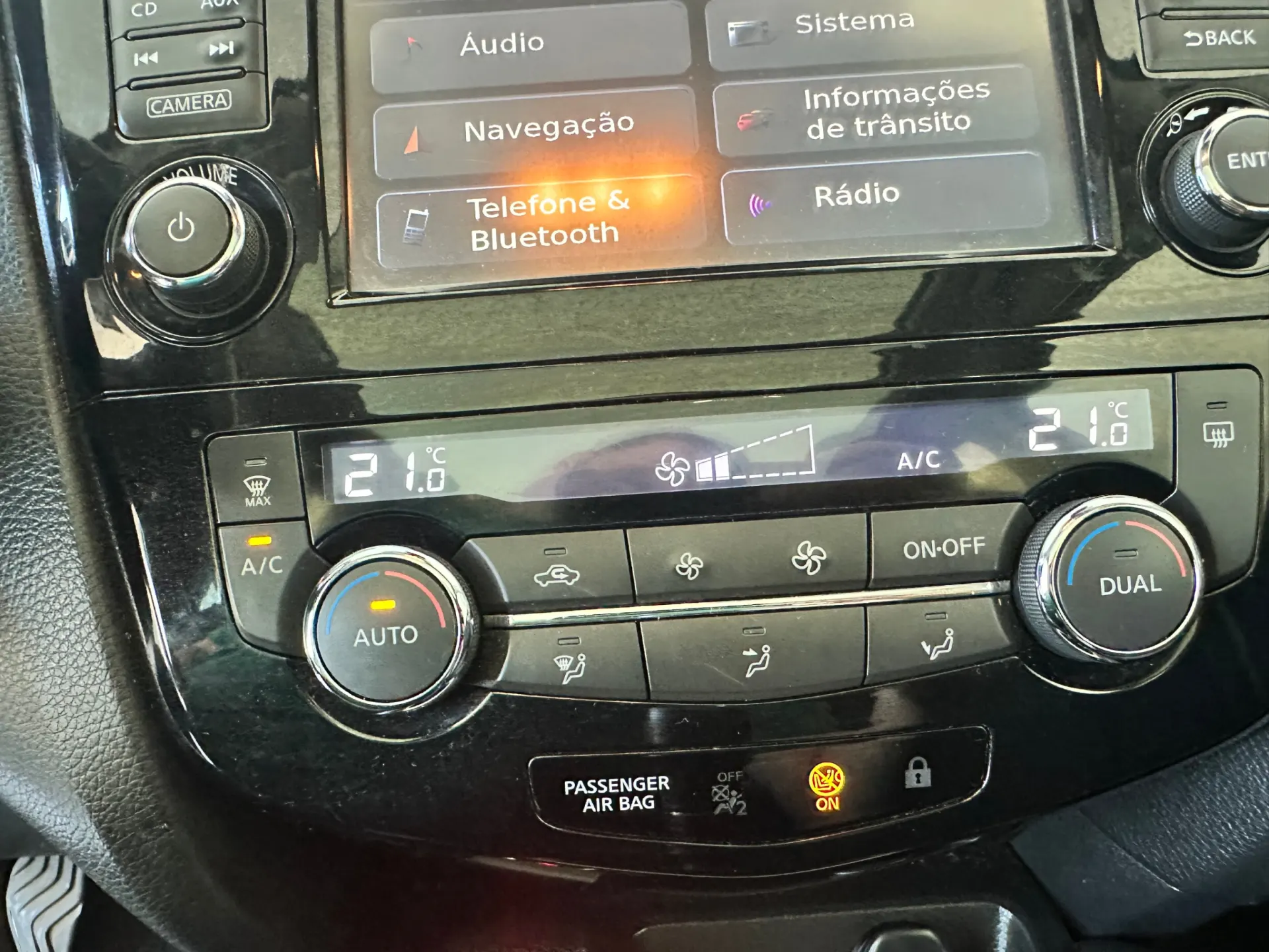 Nissan Qashqai 1.5 dCi Tekna Premium 15