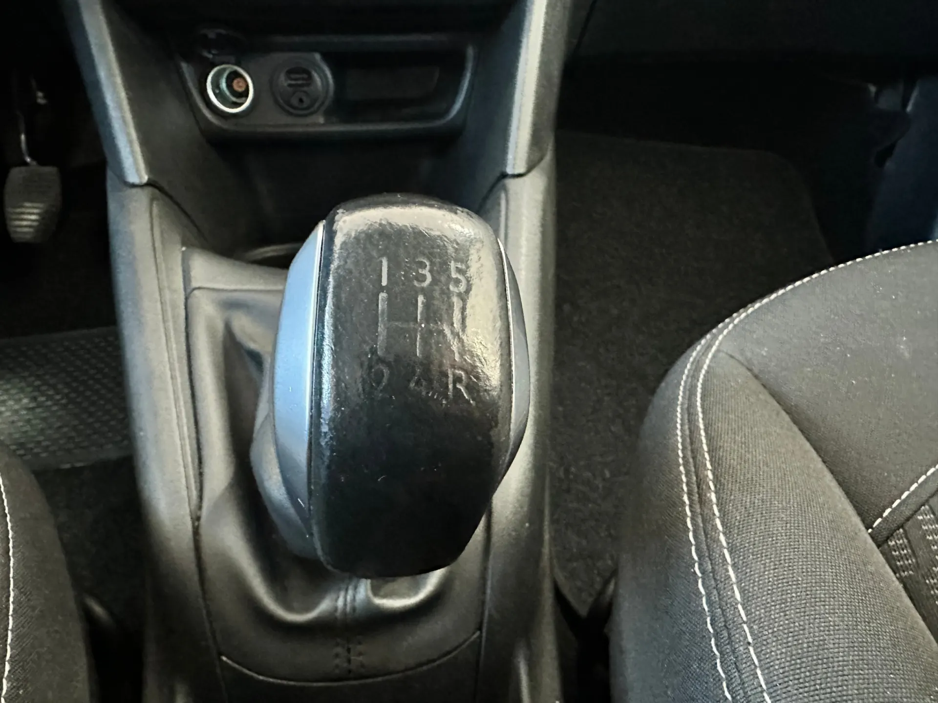 Peugeot 208 1.2 PureTech Style 18