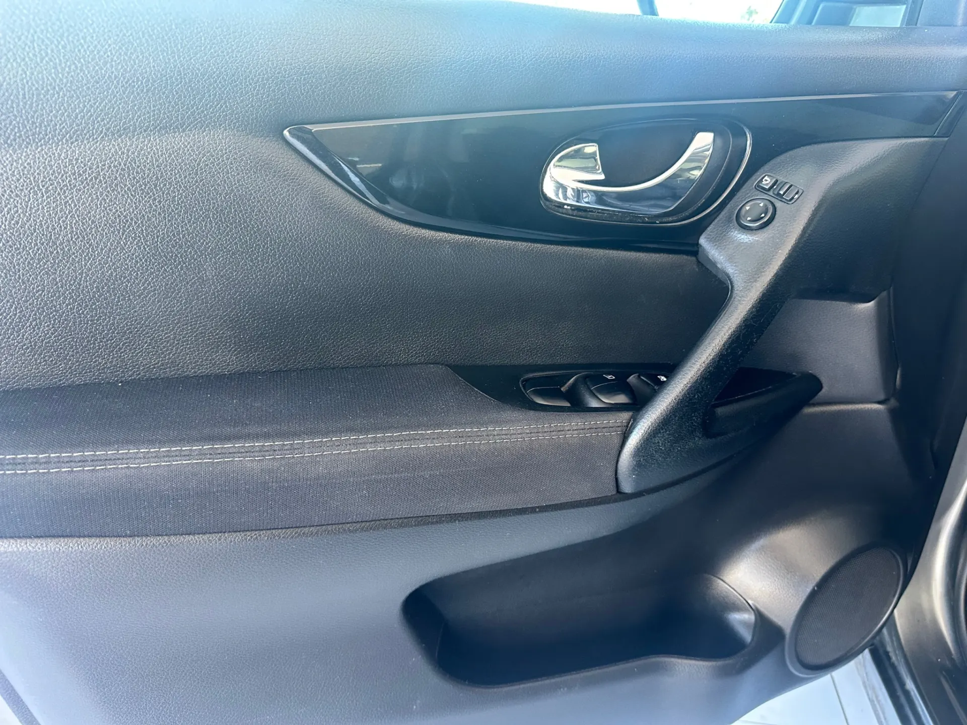 Nissan Qashqai 1.5 dCi Tekna Premium 8