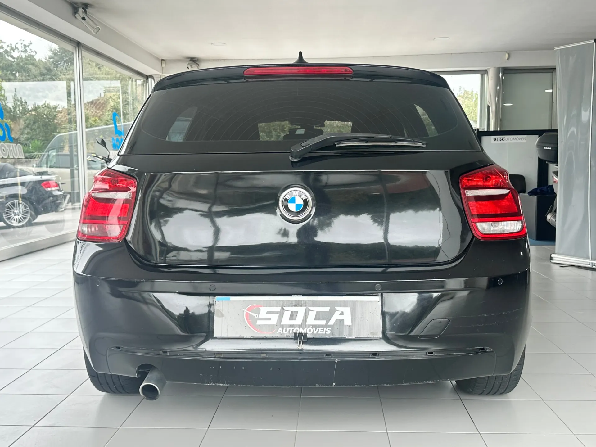 BMW 114 d Line Sport 6