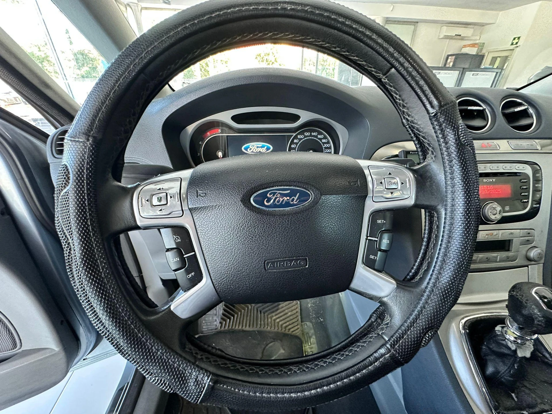 Ford S-Max 1.8 TDCi Titanium 7L 9