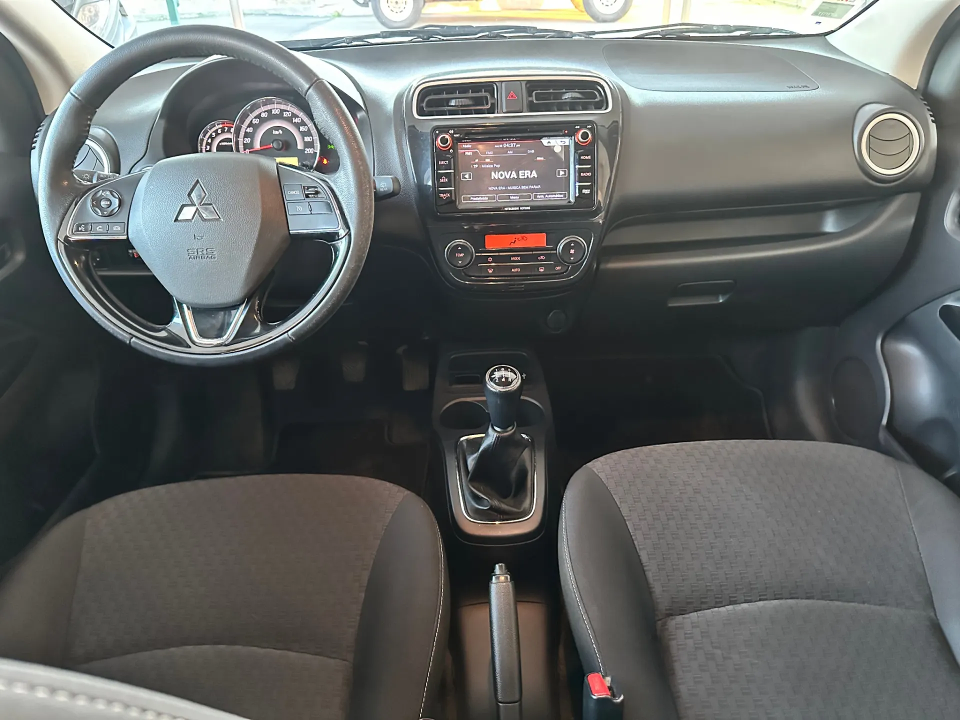 Mitsubishi Space Star 1.2 Intense Connect Edition 21