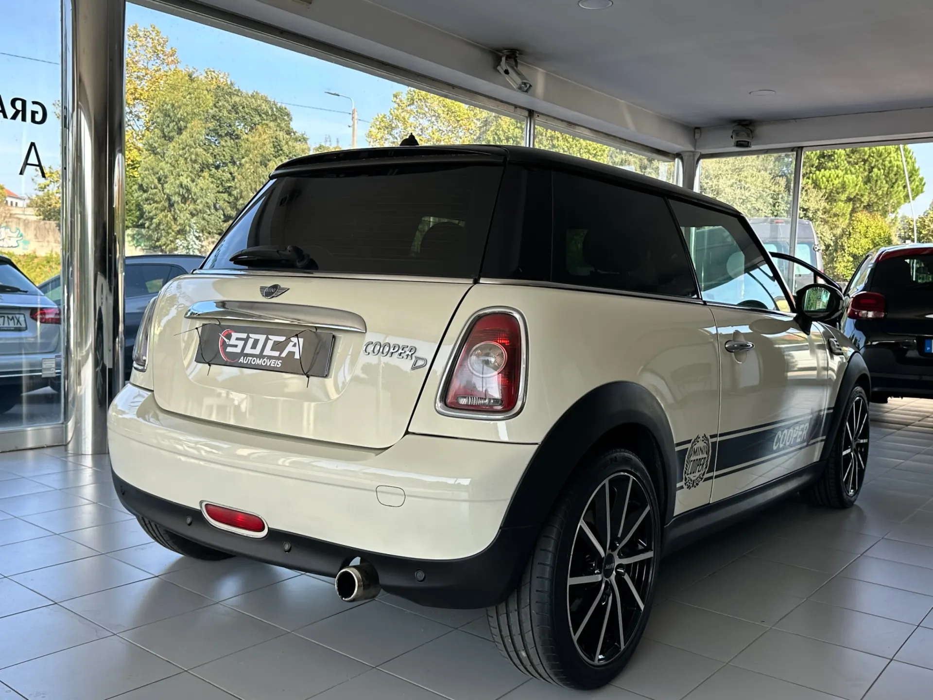 MINI 3 Portas Cooper D 5