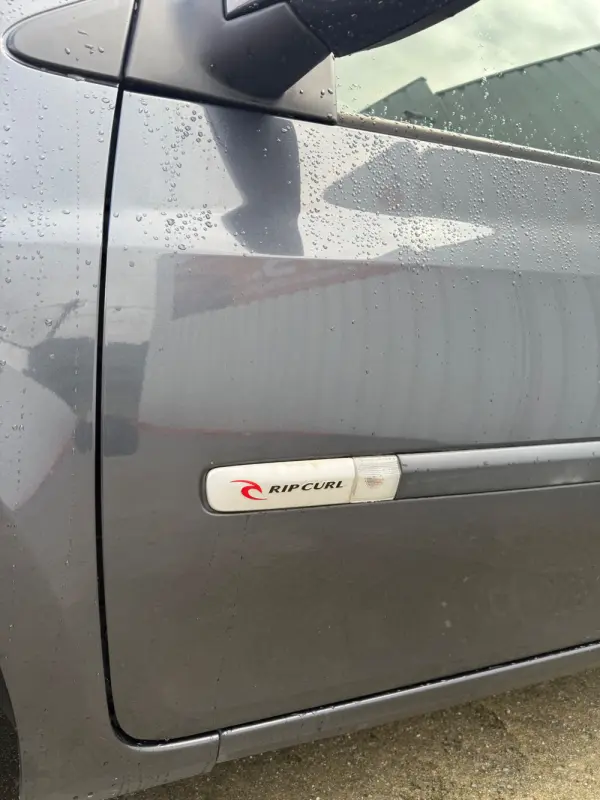 Renault Clio 1.2 16V Rip Curl 4