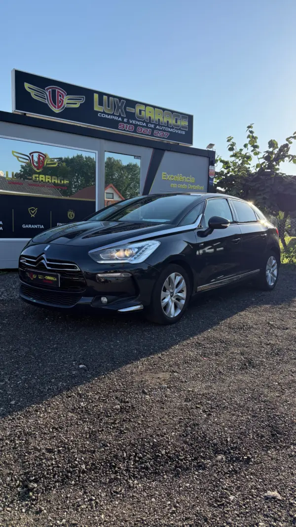 Citroen DS5 2.0 HDi Hybrid4 So Chic CMP6 5