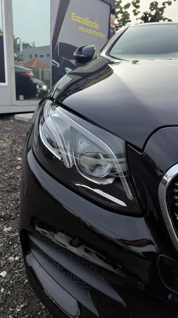 Mercedes-Benz E 220 d AMG Line 7