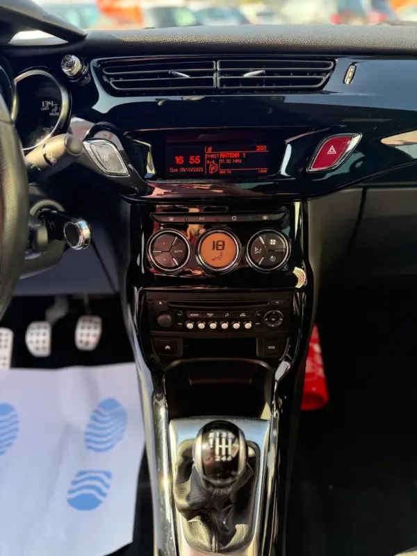 Citroën DS3 1.6 BlueHDi Sport Chic 3