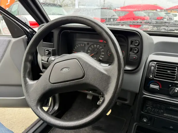 Ford Escort Cabrio 1.4 Ghia 10