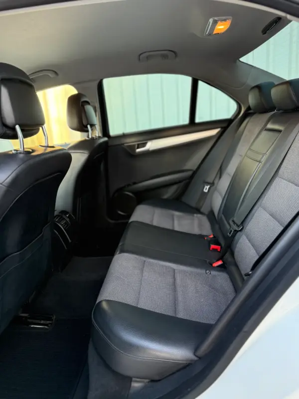 Mercedes-Benz C 220 CDi Avantgarde BlueE.Aut. 4