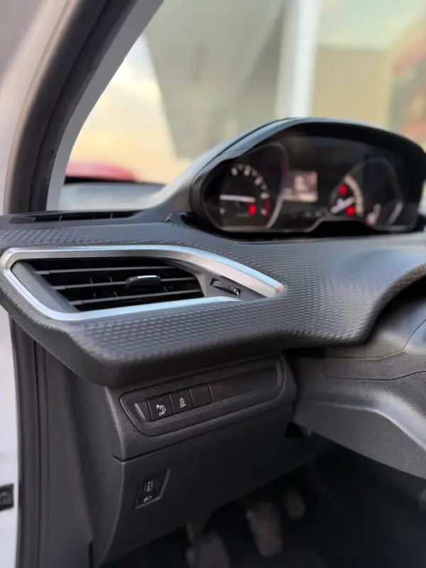 Peugeot 2008 1.2 PureTech Active 7