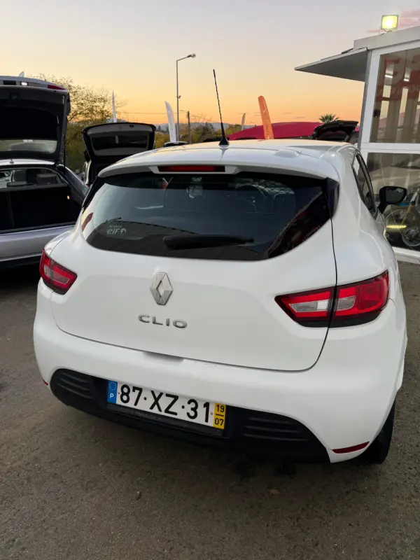 Renault Clio 1.5 dCi Zen 8