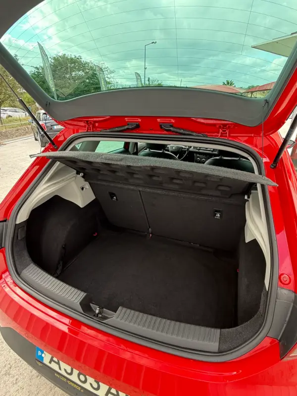 SEAT Leon 2.0 TDi FR S/S 10